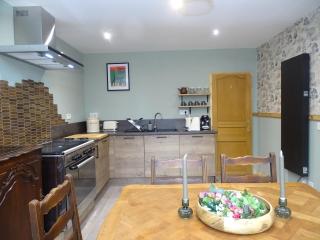 Country Cottages Brittany - Chestnut House - 9