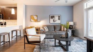 Landing Stylish 1BD Gym - 9