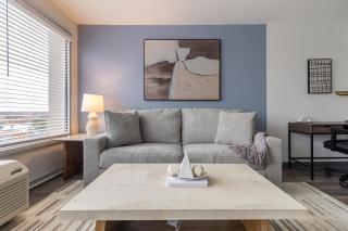 Landing Chic 1BD Gym Pool - 9