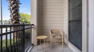 Landing Stylish 2BD Gym Clubhouse - 9