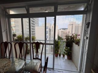 Apartamento pé na areia, praia das Pitangueiras - 2