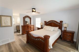 Clearwater Heated Pool Paradise Family-Friendly Home Near Beaches - 2