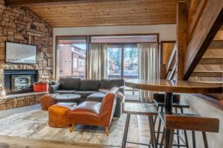 Canyon Ski and Racquet 3 - 8