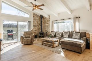 Chateau De Montagne 4 - 6