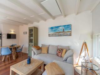 Bungalow in Sint Maartenszee near the Beach - 2