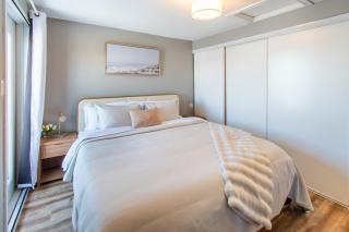 Cozy Barrie retreat near lake Simcoe and parks - 6