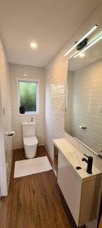 Private, Modern and Comfortable - 2