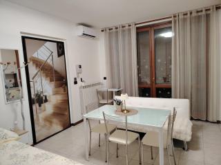 SWEET STAY - Terrazza, WiFi, Metro vicinanze, Garage & Bikes - su richiesta - 4