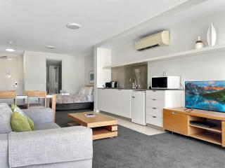 Blue on Blue Superior Studio Room 1351 - 7