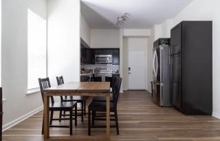 Spacious Tower Grove 3BR Home ABODEbucks - 4