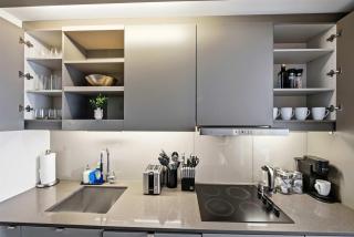 Heart of the City 1BR Condo Walk Everywhere - 2