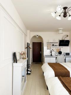 Lizi's Home-Lizi Boutique Guesthouse and Family Apartment-Nearby Tiananmen square and Houhai-5mins walk to subway - 5