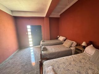Casa Alfonso 3 huéspedes y cochera gratis - 1