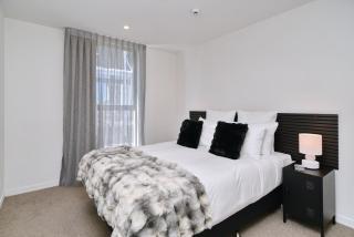 Premium 2BR Apartment Near Stadium & Parking - Stadium Central 204 - 8