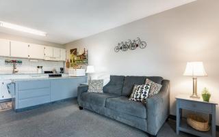Condo near Downtown Bend - Top-floor with Riverview - 1