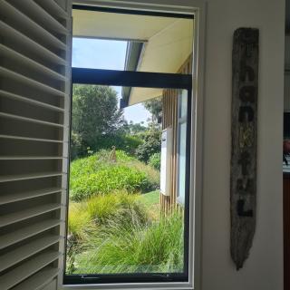 Sandspit Hideaway - 9