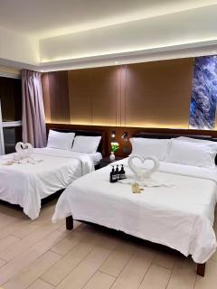 Venice Luxe Corner -studio type- Pool, Sauna, kitchen, Netflix - 8