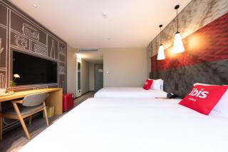 Ibis Suzhou Shishan Road Sports Center - 1