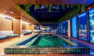 Rockefeller Foreshore Studio Fast WiFi, Gym & Pool - 9