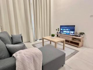 The Podium 3R2B 7PaxFree Parking opposite AEON Mall - 9