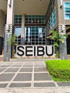 Casa Rosie in Seibu Tower - homey 1BR near BGC High Street - Manila - 2