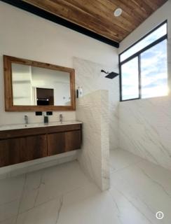 Casa Ángel playa grande - 1