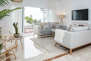 PA18- Stunning flat gym indoor and outdoor pool - 2