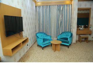 Cecilion Everest International - 2