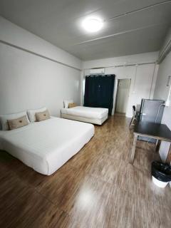 Comfy Hotels Self Check in คอมฟี่โฮเทล เช็คอินด้วยตัวเอง ซอยกิ่งแก้ว31ก - 9