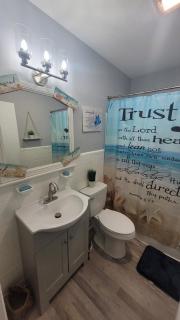 Cozy Cottage - Sleeps 8 - Close to the World Equestrian Center - 3