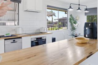 3-Bed Coastal Retreat in Central Margate - 4