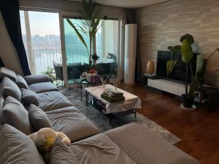 UN village with River View, Seoul, Hannam - 0