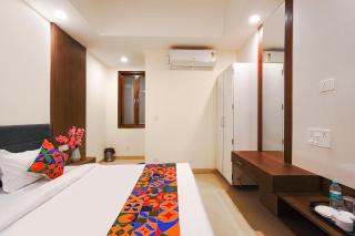 FabHotel Urban Villa I - 5