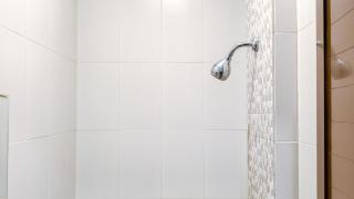 Sharon's Residence by Yurooms - 2