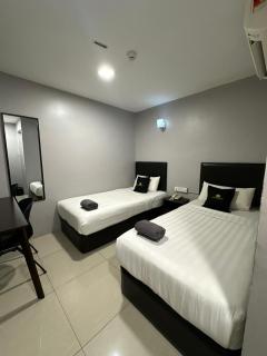 Royale City Hotel - 10 min from KLIA KLIA 2 Airport - 4