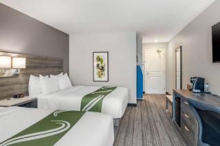 Quality Inn & Suites Amsterdam - 1