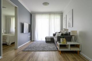 202 Riverside Luxe PerthCBD 1BR -Pool Gym Tennis - 2