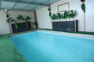 נוף הכפר - 6 חדרי אירוח לזוגות ומשפחות עם ג'קוזי ובריכה מחוממת משותפים במתחם - 7