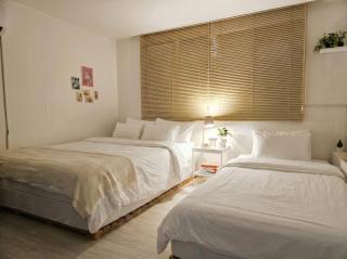 10 min taxi to Hongdae Direct Airport Bus Stop 5 min Walk - 8