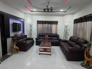 Stay 10 Sajal A 04 BHK Bunglow - 9