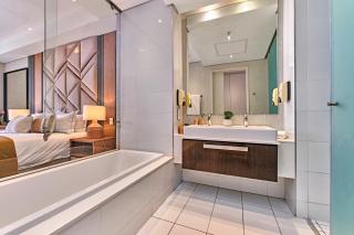 Luxury One Bed - Sandton Skye Apt 405 - 5