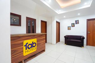 FabHotel Happy Stay II - 8