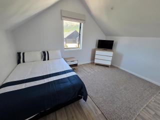 Great Warm Studio Unit - 5