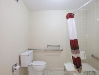 Quality Inn Emporia - Emporia - 8