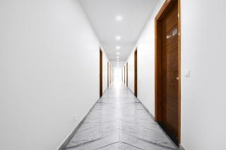 FabHotel Golden Mansion - 5