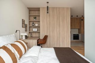 Stylish Studio in Ożarów Mazowiecki with Balcony by Noclegi Renters - 3