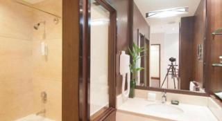 Golden Bay Hotel Weihai - 8