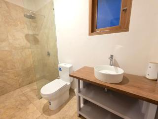 Keramas Ocean and Mountain View Luxury Apt - 4