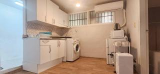 경북궁의 아침, 대통령궁 옆 - 0