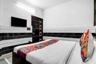 FabHotel Happy Stay I - 7